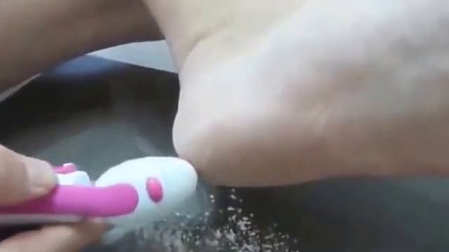 Электропемза Kemei KM 2502 для пяток. Видео смотреть онлайн