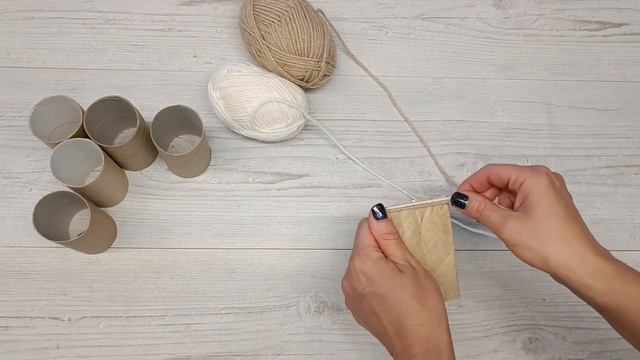 ?Не выбрасывайте пластиковые канистры ♻️Смотрите что я из них делаю своими руками. 2 идеи из канист смотреть онлайн