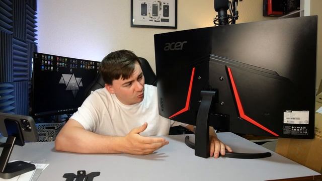 Acer ED320QX 32 Inch Curved 240Hz Monitor That Won't Break Your Bank