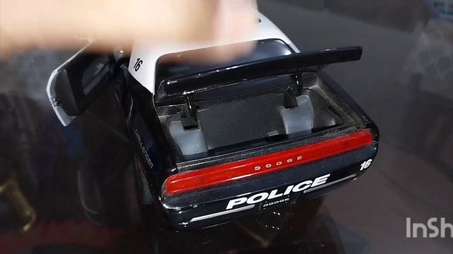 1/18 Dodge Challenger Concept 2006 смотреть онлайн