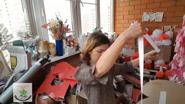 Делаем сердце декор из помпонов смотреть онлайн