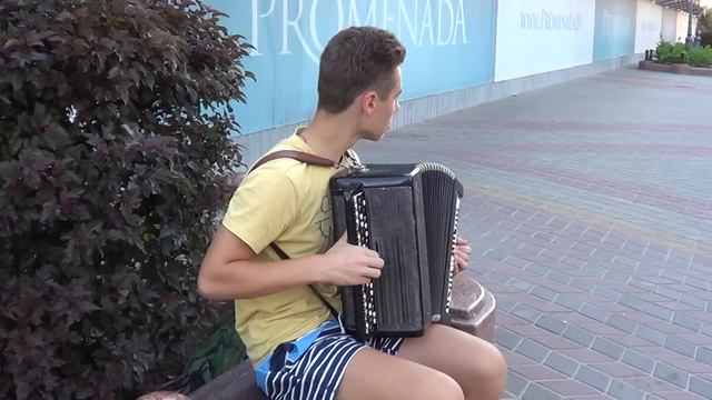 КЛАССНО ИГРАЕТ!!! Поппури советских песен на баяне/ Poppuri Soviet Songs.