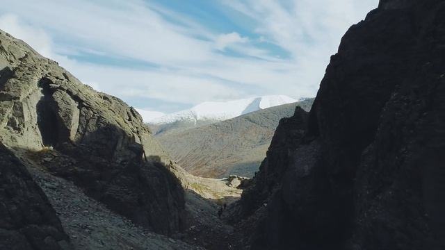 ХИБИНЫ. СЕНТЯБРЬ 2022. БОЛЬШОЙ И МОЛЧАЛИВЫЙ ПОХОД смотреть онлайн