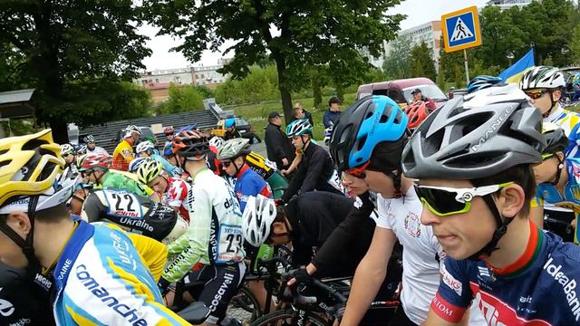 Sumy. Cycling. Велоспорт. ЧУ юноши. Старт гонки критериум 14 мая 2017