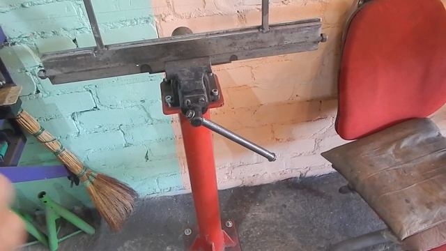 Приметивный листогиб смотреть онлайн