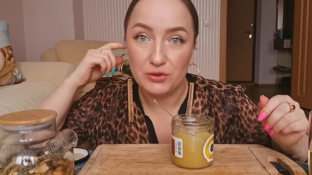 МУКБАНГ / 3 ШРИМП РОЛЛА ЗА РАЗ / ОТВЕЧАЮ НА ВОПРОСЫ смотреть онлайн