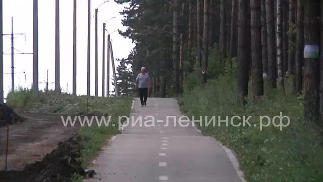 Более 240 дворов и 40 мест отдыха отремонтировано в КуZбассе в 2022 году смотреть онлайн