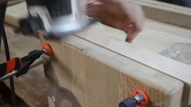 Oak Bookshelves With Inlay