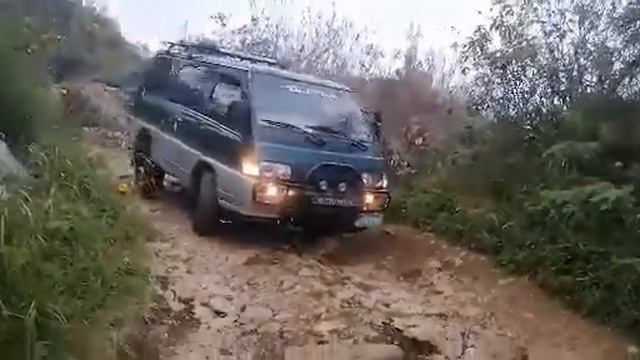 4 by 4 Delica mitsubishi 4d56 turbo deisel смотреть онлайн