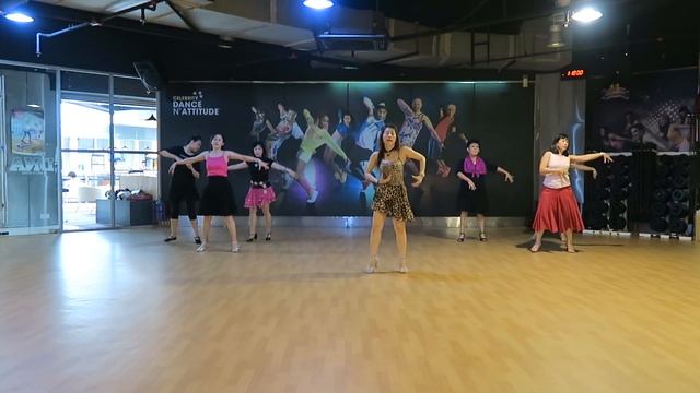 Together Forever Valentine ~ Line Dance ~ Betty Lee смотреть онлайн
