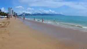 Нячанг Первые впечатления русских туристов во Вьетнаме  Пляж и море в марте   2 серия