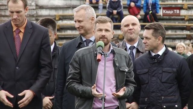 Открытие обновленного футбольного поля смотреть онлайн