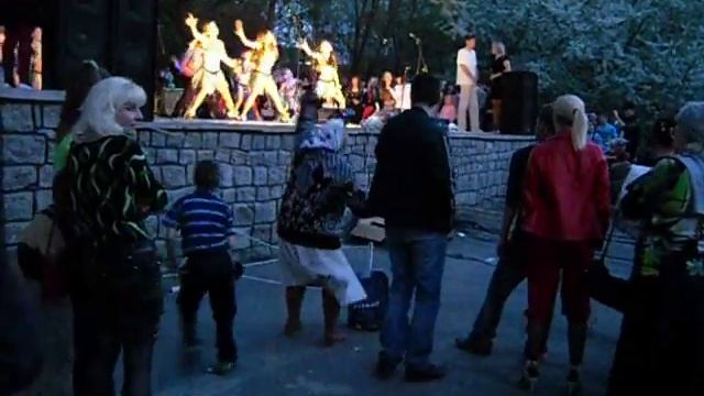Танцуют все. Первомайский отбор. смотреть онлайн