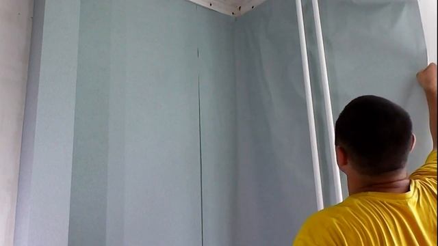 Как клеить обои в углах внутренних и наружных смотреть онлайн