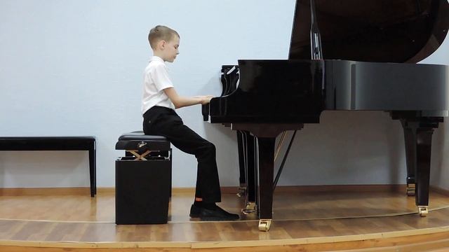Комов Сергей, 3 класс (10 лет) смотреть онлайн