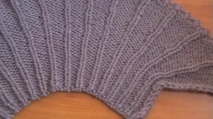 Вяжем манишку на двух спицах. Просто. Принцип вязания