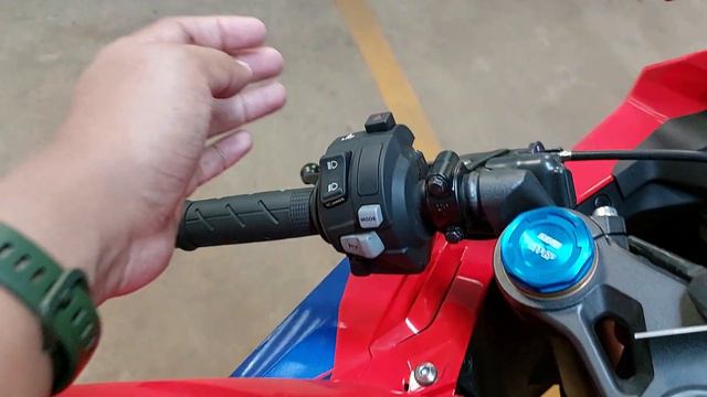 LEGENDARIS!! HONDA NEW CBR250RR TRICOLOR TERBARU 2023 2022 смотреть онлайн