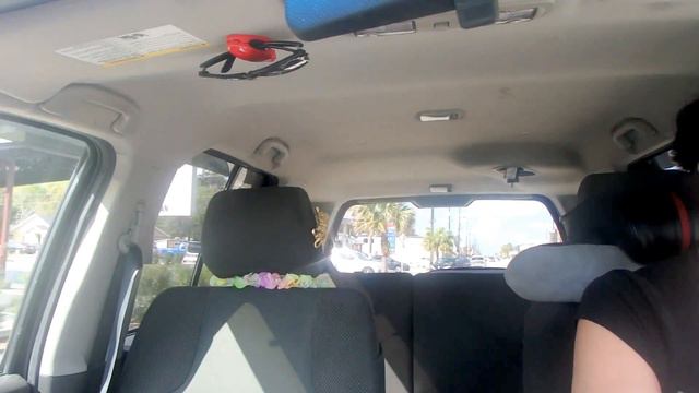 Он обещал жениться и быть моим поводырем - Доктор Ай-Болит 04.03.2015 смотреть онлайн