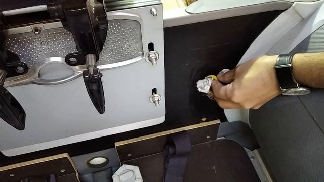 Как защитить отверстия в транце от гнили и грибка.