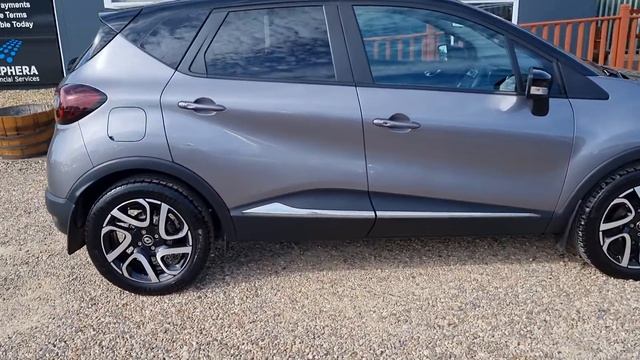 Captur 0.9 TCE Iconic Hatch 5dr смотреть онлайн