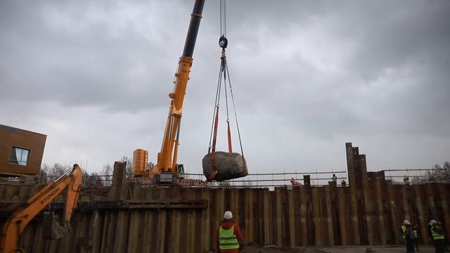 МИБС-камень: символ основы нового госпитального корпуса Центра Протонной Терапии смотреть онлайн
