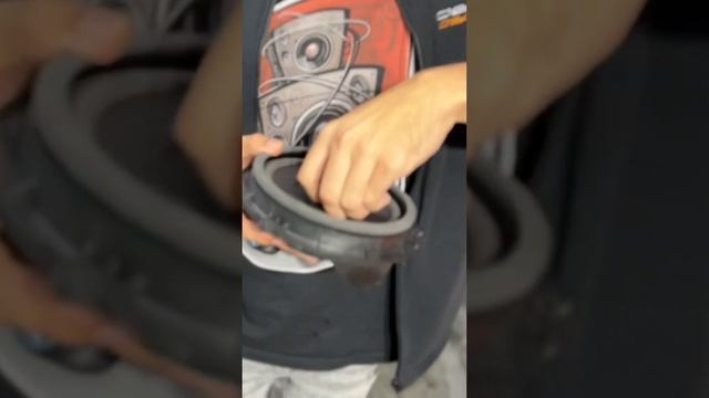 Вскрыли двери на Китайце??, а там… #автоазарт #автозвук #динамики #колонки смотреть онлайн