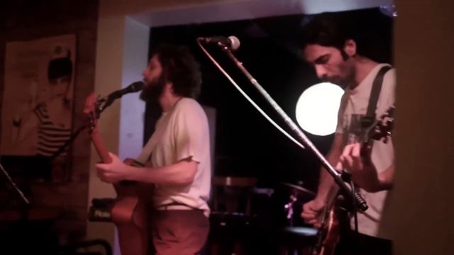 Mezre - The Clock (Live @ Pendor Corner - Thom Yorke Cover) смотреть онлайн