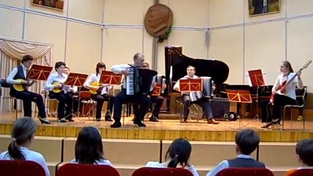 Ансамбль "Завалинка" (солирует Иван Сергеев) смотреть онлайн