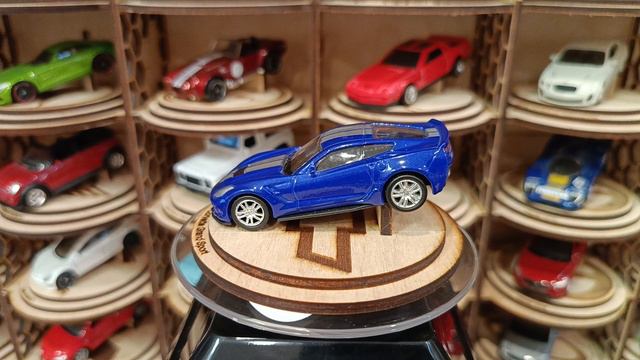 Chevrolet Corvette Grand Sport смотреть онлайн