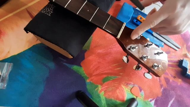 Акустическая гитара Fender CD60. Отстройка. смотреть онлайн