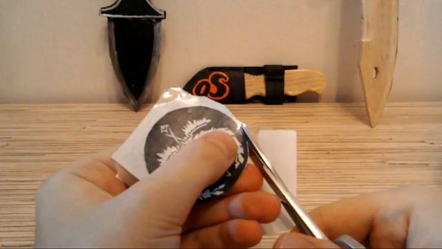 Как сделать крутую наклейку из скотча смотреть онлайн