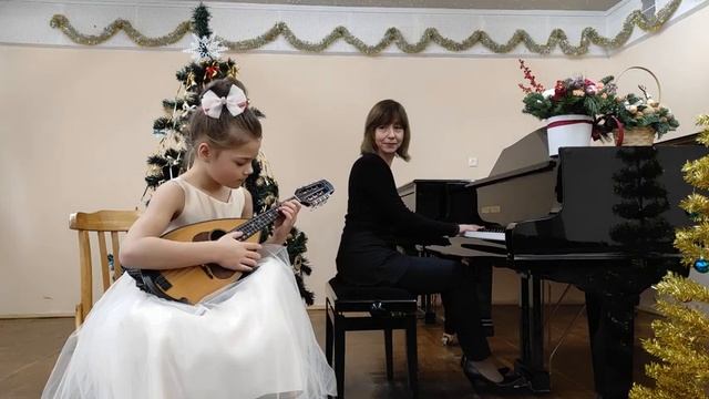Черныш Софья 1 кл, мандолина смотреть онлайн