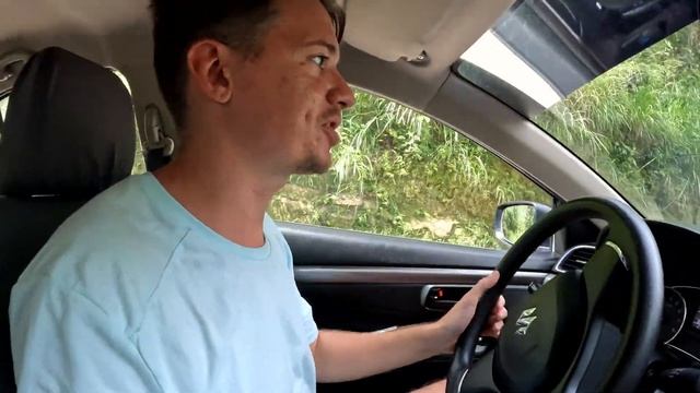 Наш малыш в шоке! Найви плавает с акулами и показывает свой родной остров, все как есть смотреть онлайн