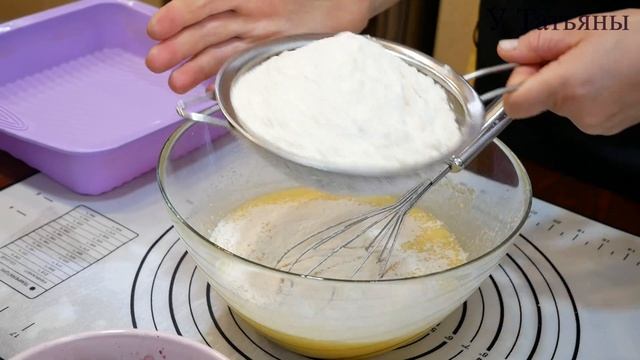 Рецепт Пирога «Все смешал ложкой и в духовку» с любыми ягодами / Простой и Вкусный Пирог за 40 мину смотреть онлайн