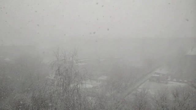 Снегопад обрушился на Магнитогорск в конце апреля смотреть онлайн