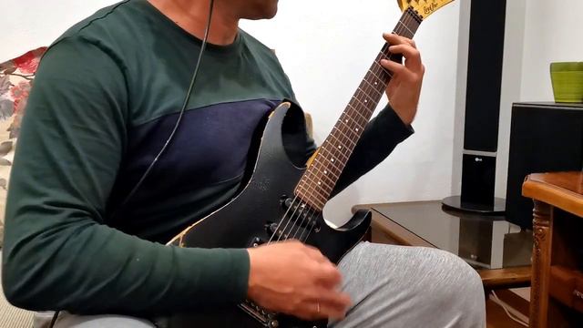 Iron Maiden - The Evil That Men Do смотреть онлайн
