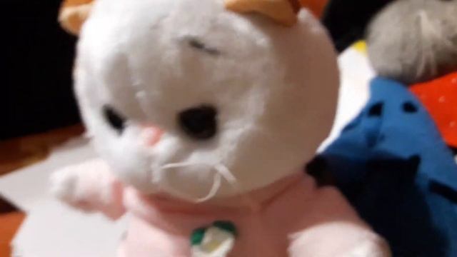 Басик и Лили празнуют новый год смотреть онлайн