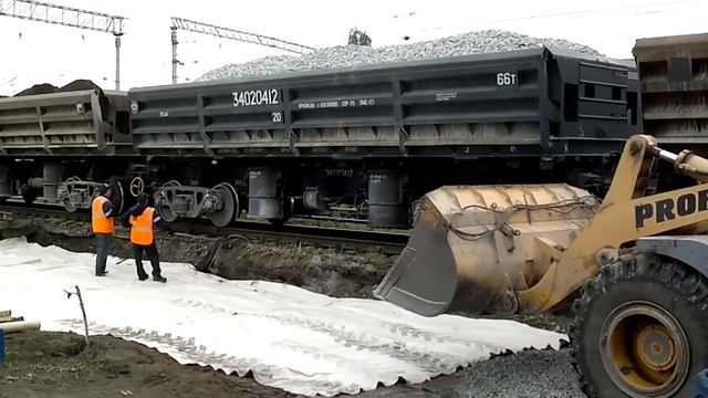 Думпкар Выгрузка. смотреть онлайн