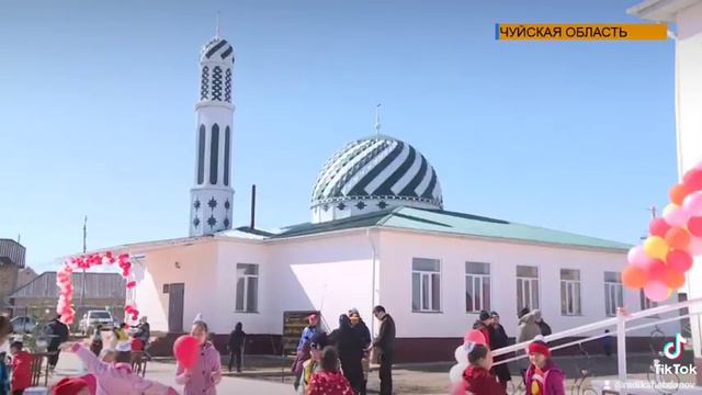 Карганбек Самаков түптөгөн Биримдик кут! смотреть онлайн