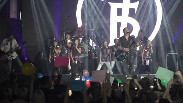 Иван Демьян и 7Б -10- Городу на Неве (17.06.2016, С-Петербург, Aurora Concert Hall) HD смотреть онлайн
