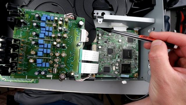 Checking out the Sony SCD-CE775 смотреть онлайн