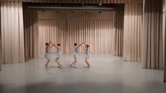 Russian dance смотреть онлайн