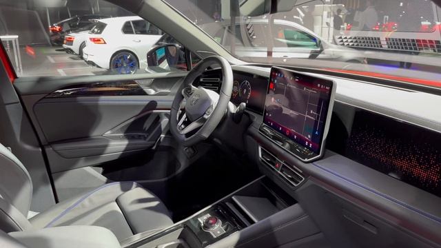 New VW Tiguan 2024 - FIRST look in 4K | R-Line (Exterior - Interior) eHybrid смотреть онлайн