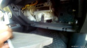 Замена фильтра салона тойота рав 4 2013 г.в.