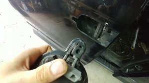 Хонда Элюзион ремонт наружной ручки раздвижной двери (продолжение)