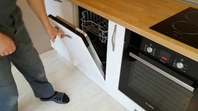 Кухня белый глянец столешница береза смотреть онлайн