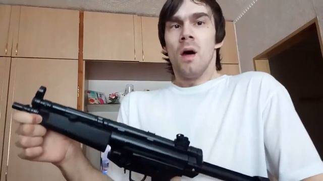 Обзор MP5 + тест Desert Eagle смотреть онлайн