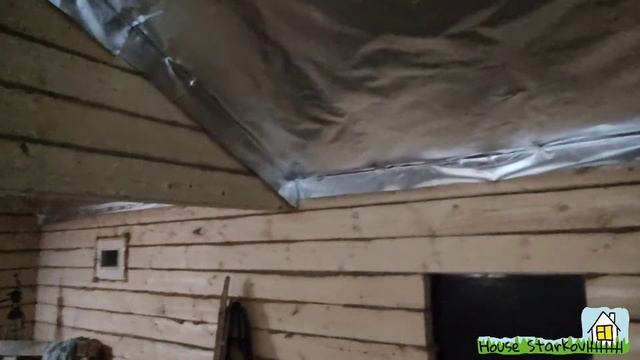 Монтирую отражающую изоляцию и контробрешётку #бюджетнаябаня #баня3х5 смотреть онлайн