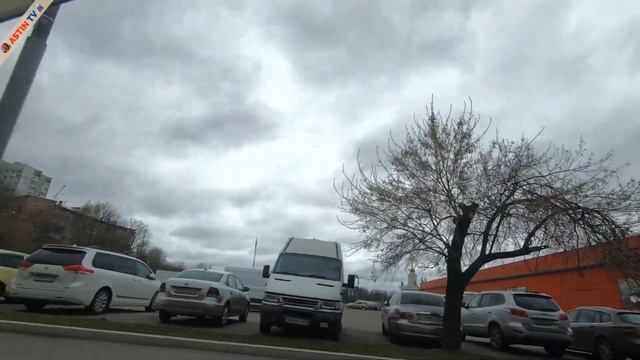Москва. ВДНХ. Парковка. Территории вокруг комплекса. смотреть онлайн