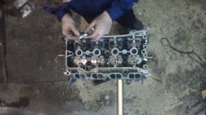 Двигатель в разборе 1AZ-FSE